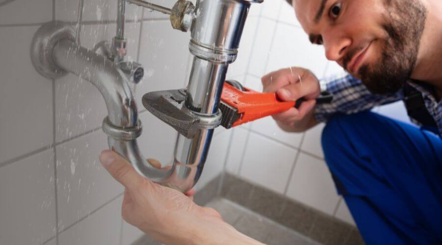Professional same day plumber services in Van Buren, IN